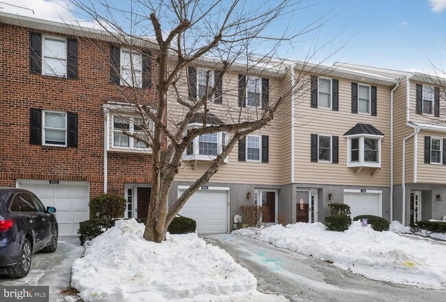 Building Photo - 4503 Fox Pointe Ct