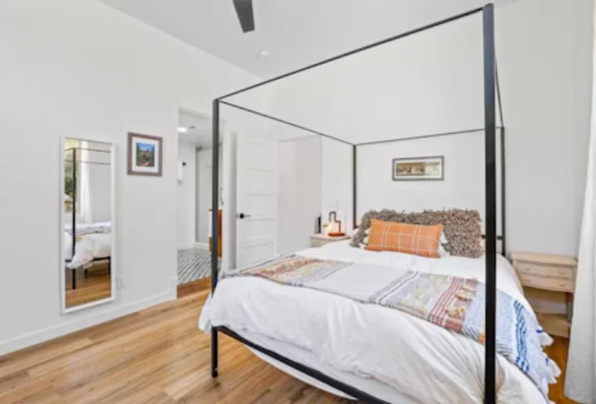 Building Photo - 51 Julie Ln