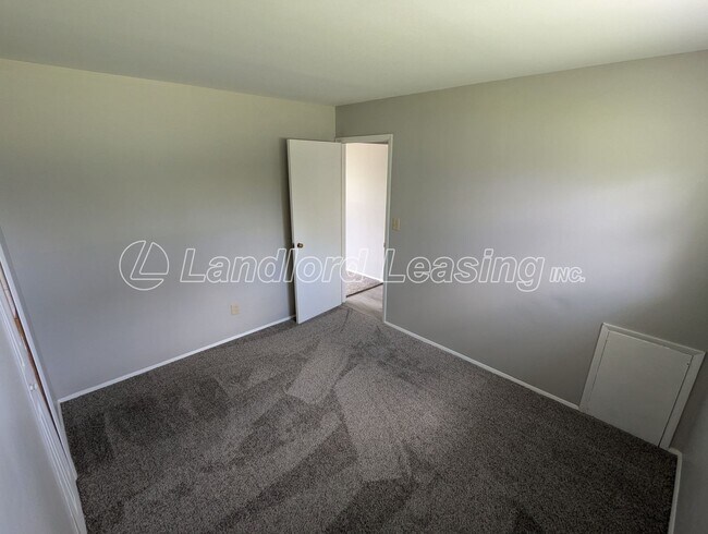Building Photo - Charming Updated Ranch with Fenced Yard in...
