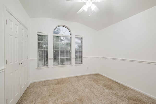 Building Photo - 15506 Anton Dr