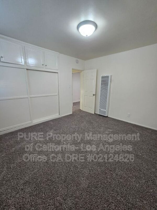 Building Photo - 2926 W 167th St