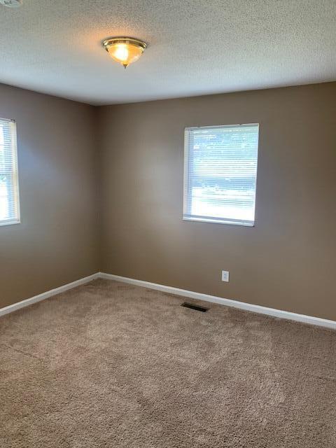 Building Photo - 4995 Gold Pointe Dr