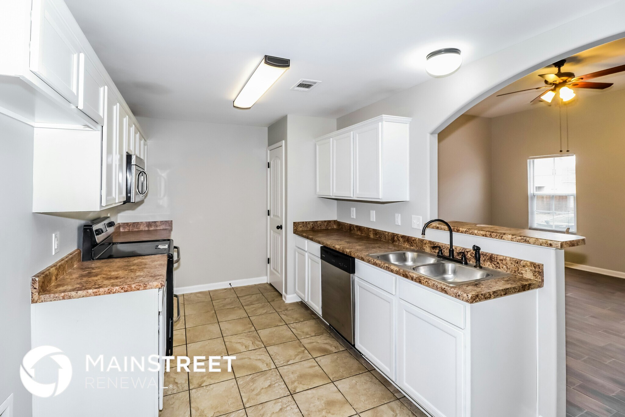 Building Photo - 10208 Sterling Ridge Dr