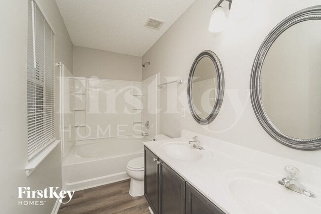 Building Photo - 3211 Irwin Valley Ct