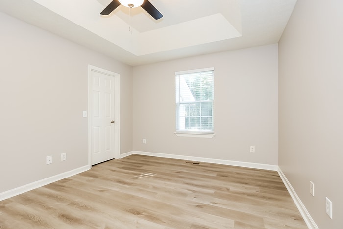 Building Photo - 1031 Heydel Cir