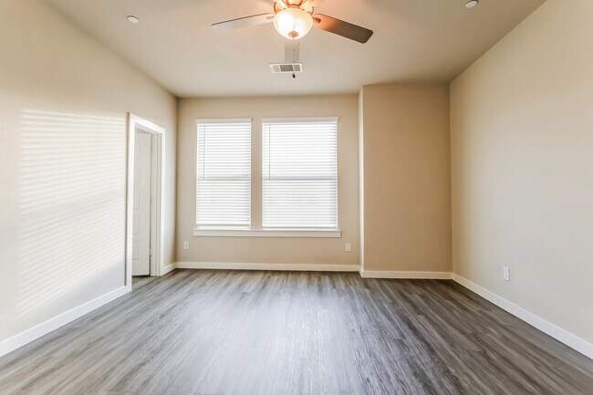 Building Photo - 18427 Idyllic Aly