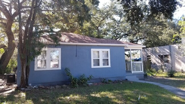 Primary Photo - 3060 21st Ave S