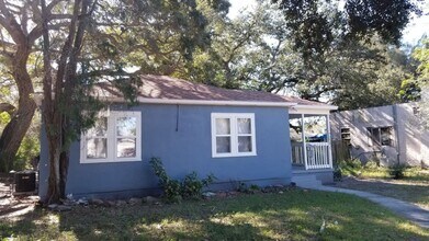 Building Photo - 3060 21st Ave S