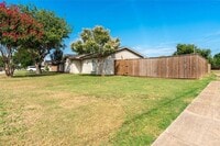 Building Photo - 902 Toyah Creek Ln
