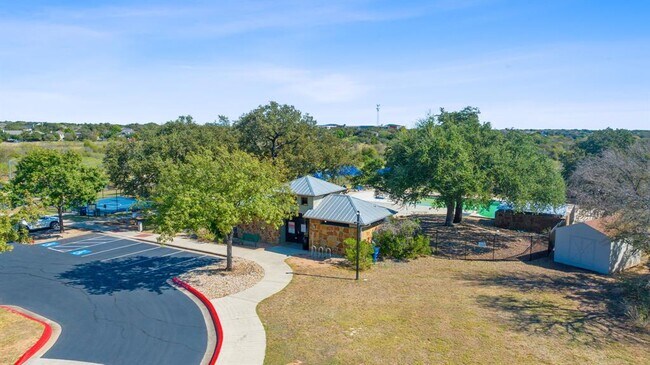 Building Photo - 10808 Chippenhook Ct