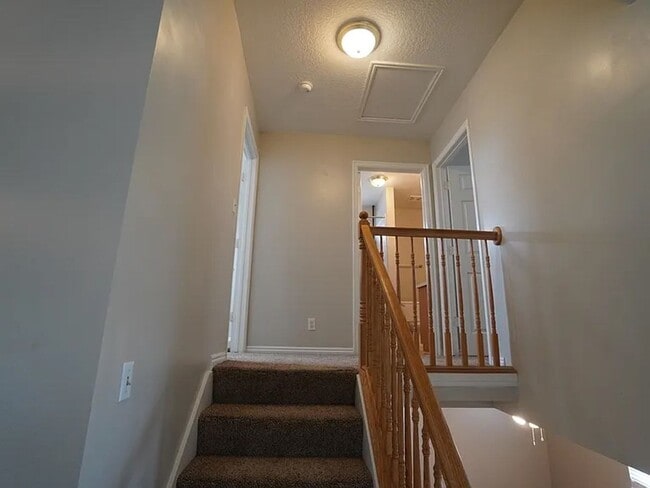 Building Photo - 3947 S 2600 W
