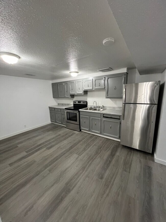 Building Photo - The Kim Building