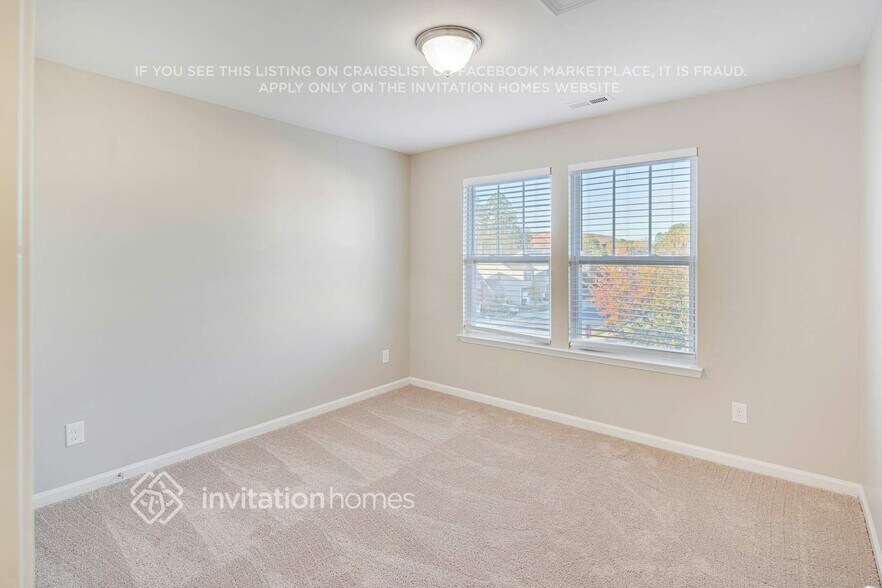 Building Photo - 3604 Moorhen Lane