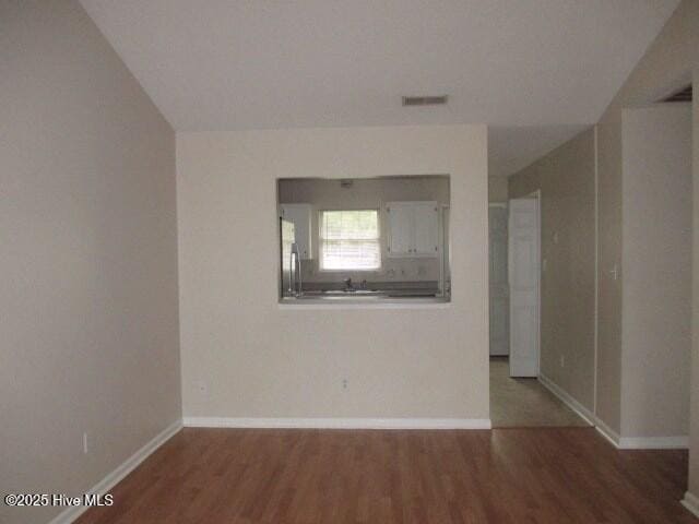 Building Photo - 112 Live Oak Ct