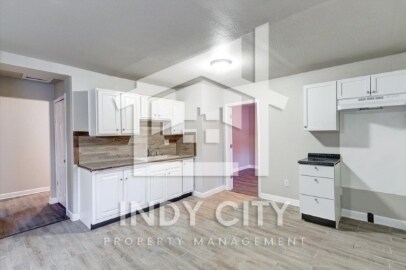 Building Photo - 3534 N Parker Ave