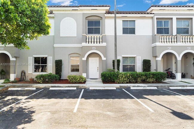 Building Photo - 4967 SW 140th Terrace