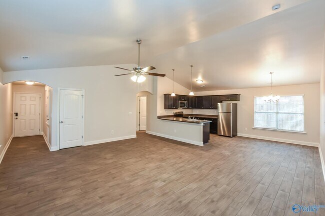 Building Photo - 28065 Chasebrook Dr