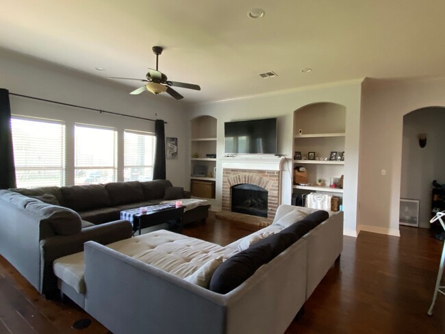 Building Photo - North Bossier Home in Legacy Subdivision