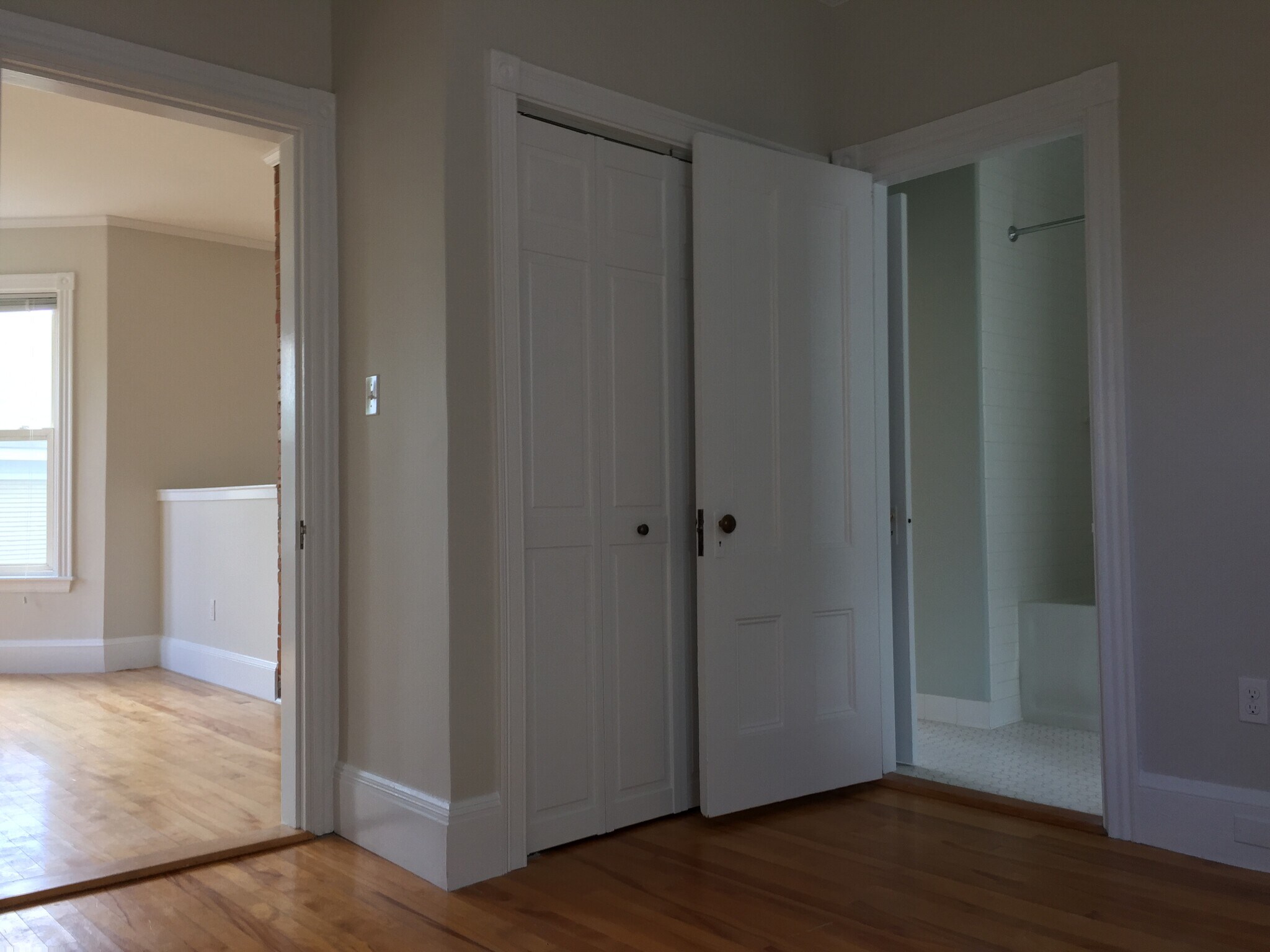 Building Photo - 26 North St