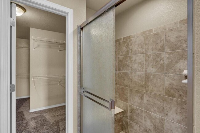 Building Photo - 6507 Donahue Drive