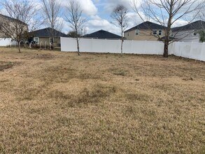 Building Photo - Azalea Ridge 3BR/2BA Available Now