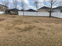 Building Photo - Azalea Ridge 3BR/2BA Available Now