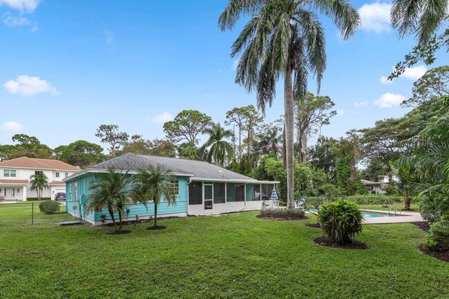 Building Photo - 5554 Hibiscus Rd