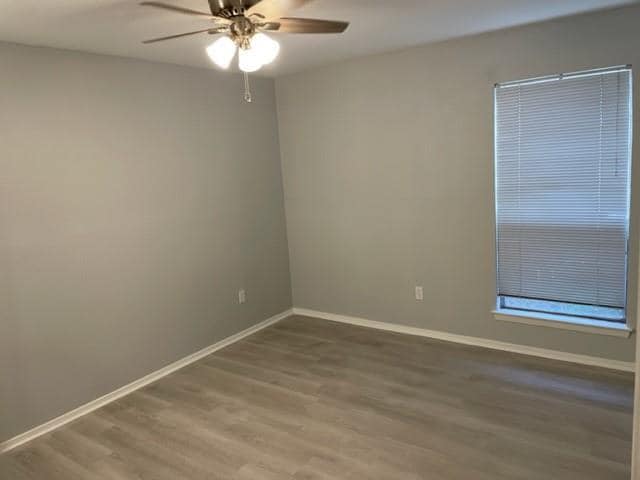 Building Photo - 12200 Thompkins Dr