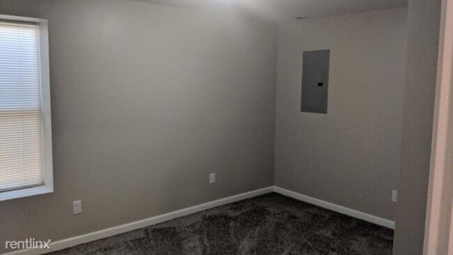 Building Photo - 5 br, 3 bath House - 8808 W. Meadowpark