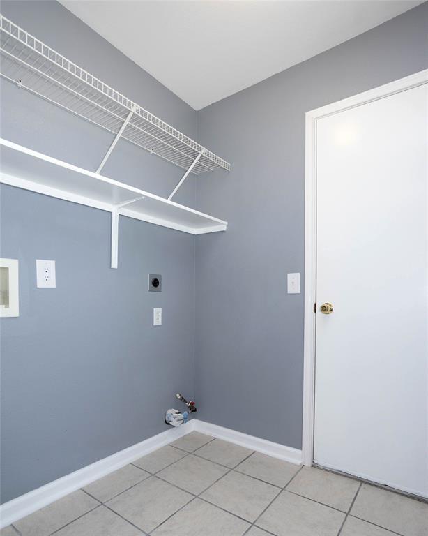 Building Photo - 814 Lantana Dr