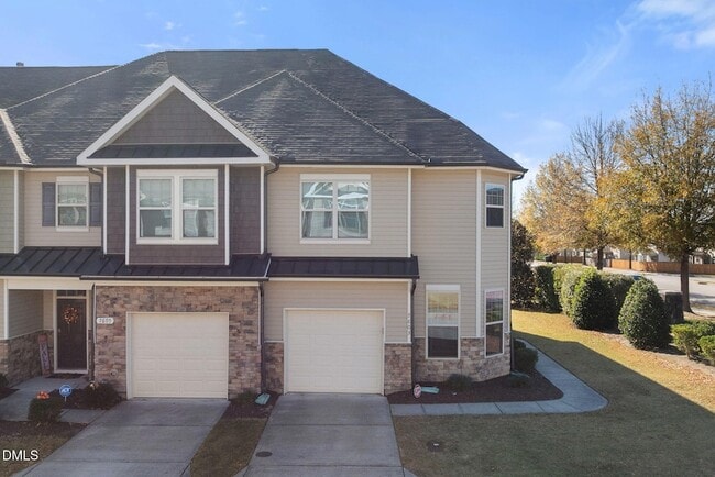 Primary Photo - 7603 Weathered Oak Way