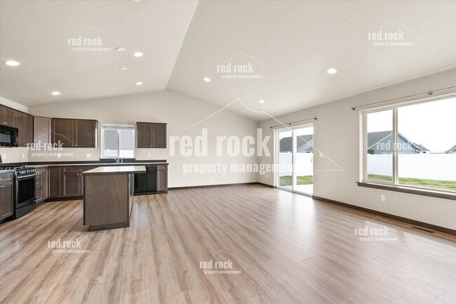 Building Photo - 6659 W Irish Cir