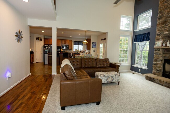 Building Photo - Coming Soon - Great find in Victory Lakes/...