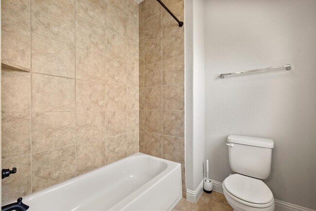 Building Photo - 232 Stone Cyn Dr