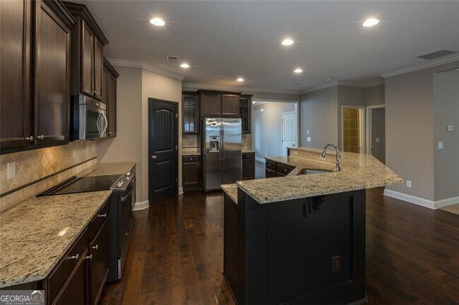 Building Photo - 7067 Walham Grove