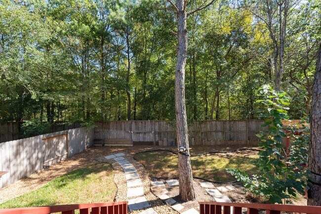 Building Photo - 11 Korbel Ct