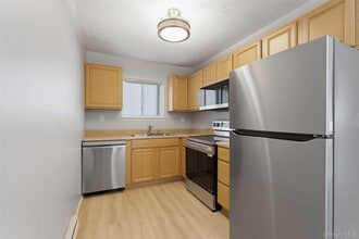 Building Photo - 614 Fox Run Ln