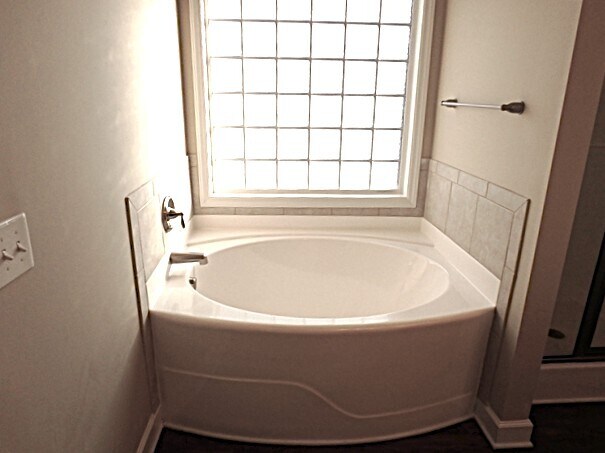 Building Photo - 524 McCarthy Dr