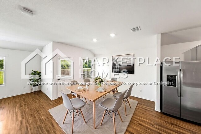 Building Photo - 3416 Pauling Loop