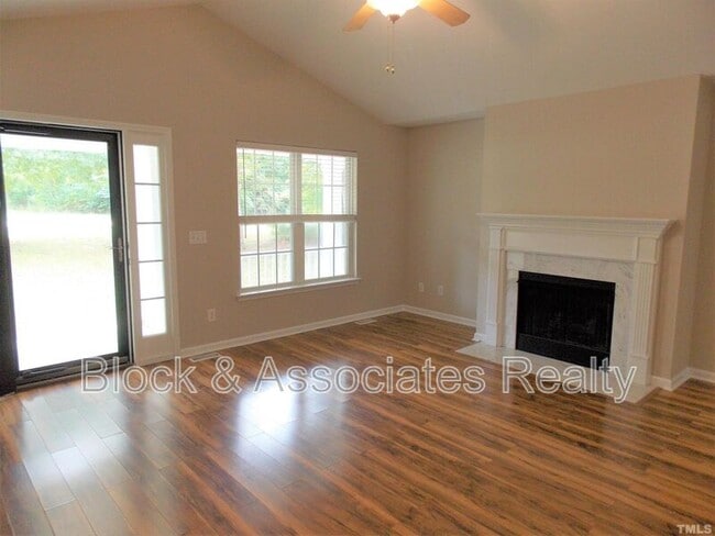 Building Photo - 2506 Patton Ln