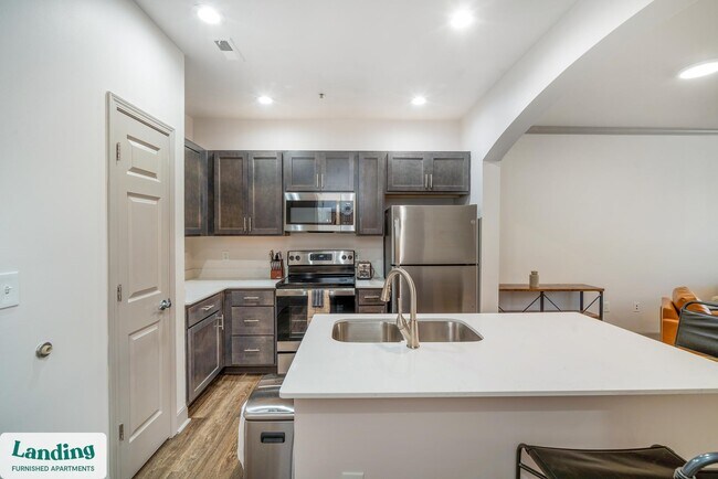 Building Photo - 3031 Eden Ave