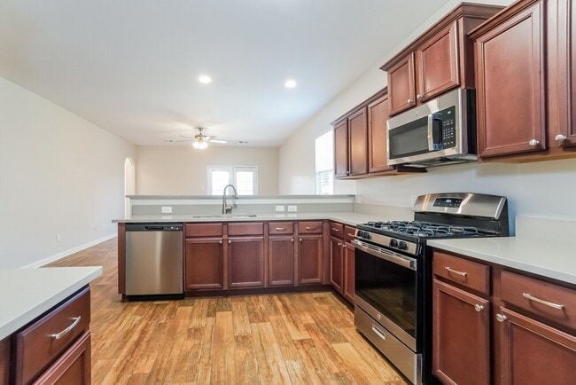 Building Photo - 2003 Lost Pine Ct