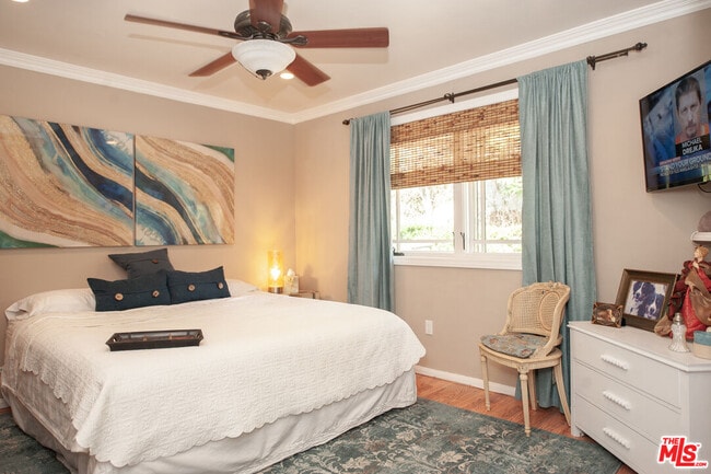 Building Photo - 24748 Long Valley Rd