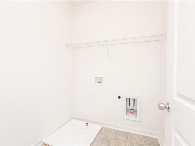 Building Photo - 4899 Mountain Rose Walk