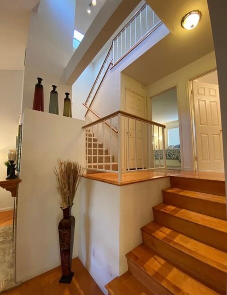 Stair - 500 Garfield Ave