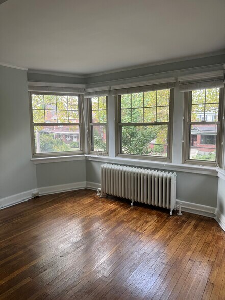 Sun room - 201 S Atlantic Ave