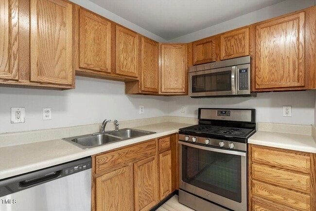 Building Photo - 8600 Neuse Landing Ln