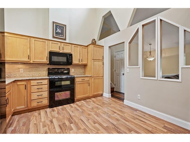 Building Photo - 14581 Natchez Cir