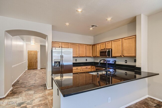 Building Photo - 44131 Kramer Ln