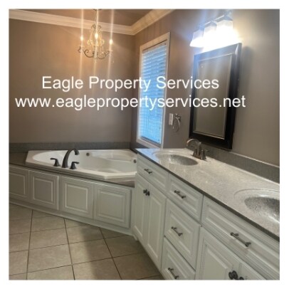 Building Photo - 3010 Lamory Ln